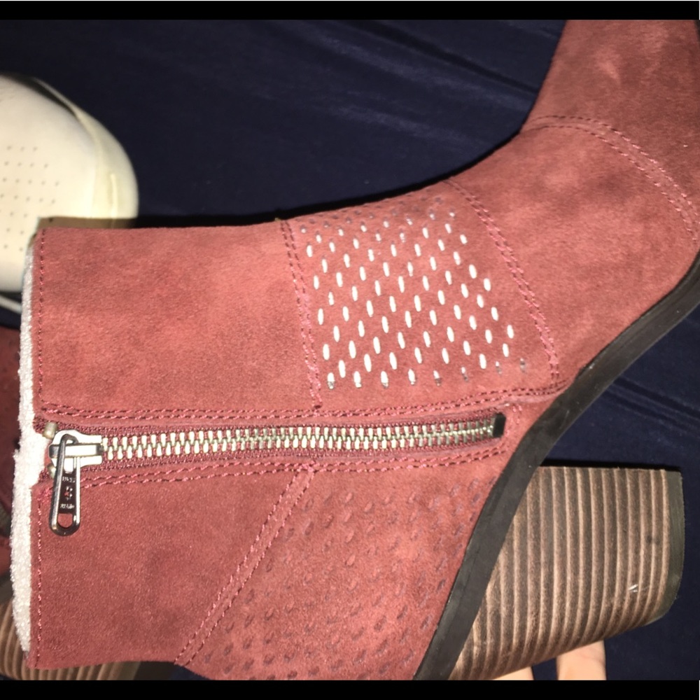 lucky brand booties
